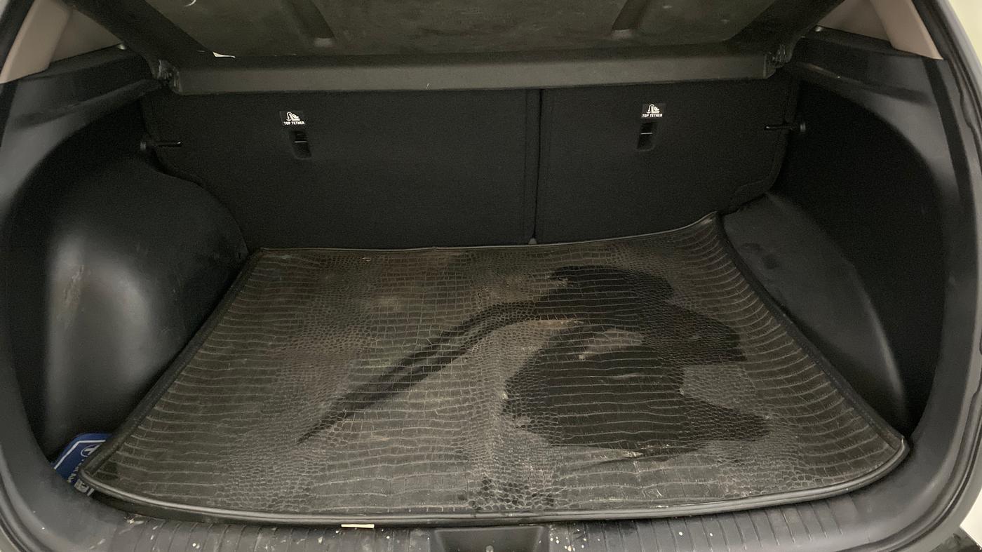 2018 Hyundai Creta SX AT 1.6 PETROL, Petrol, Automatic, 39,125 km, Boot Inside