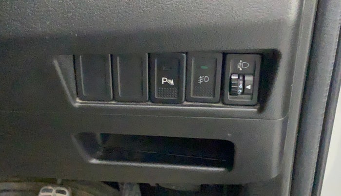 2017 Maruti Baleno DELTA PETROL 1.2, Petrol, Manual, 68,621 km, Dashboard - Headlight height adjustment not working