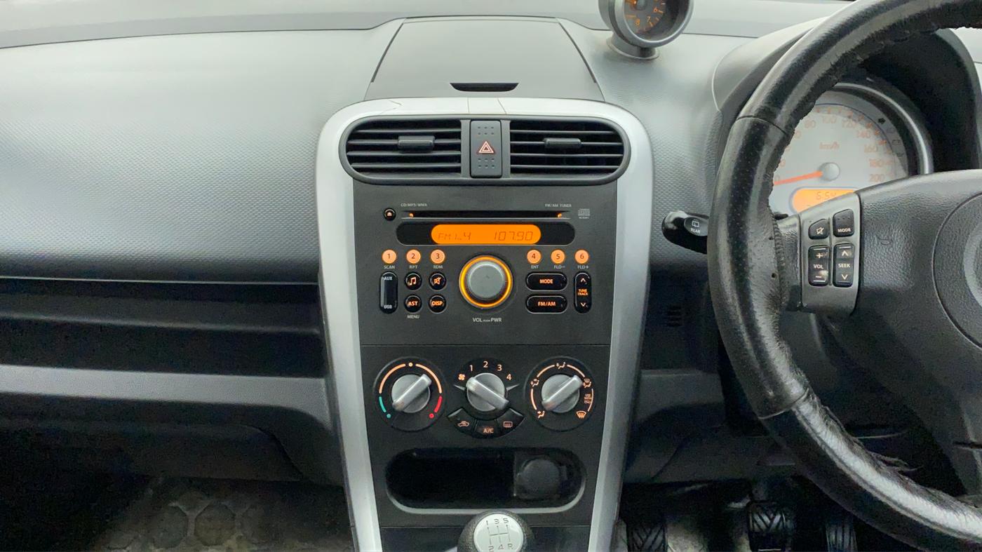 2014 Maruti Ritz ZXI, Petrol, Manual, 34,379 km, Air Conditioner