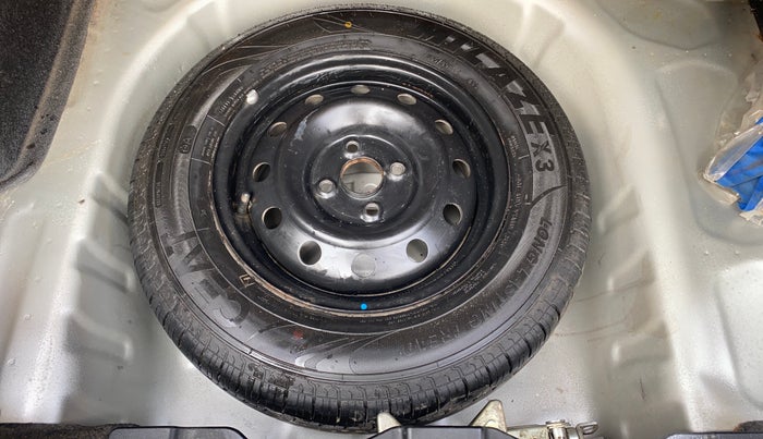 2019 Maruti Dzire VDI, Diesel, Manual, 41,679 km, Spare Tyre