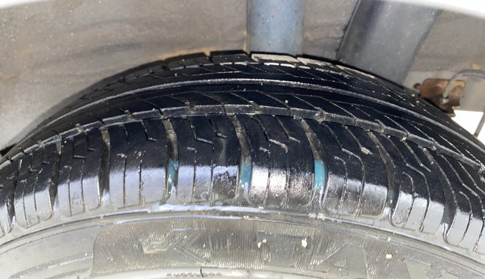 2014 Hyundai Grand i10 ASTA 1.2 KAPPA VTVT, Petrol, Manual, 75,459 km, Left Rear Tyre Tread