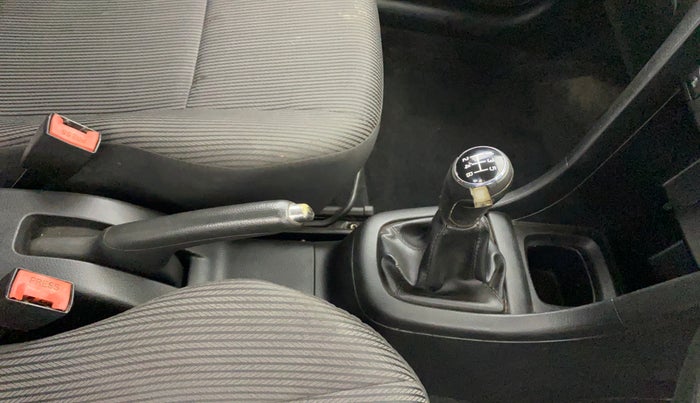 2014 Maruti Swift ZXI, Petrol, Manual, 46,071 km, Gear Lever