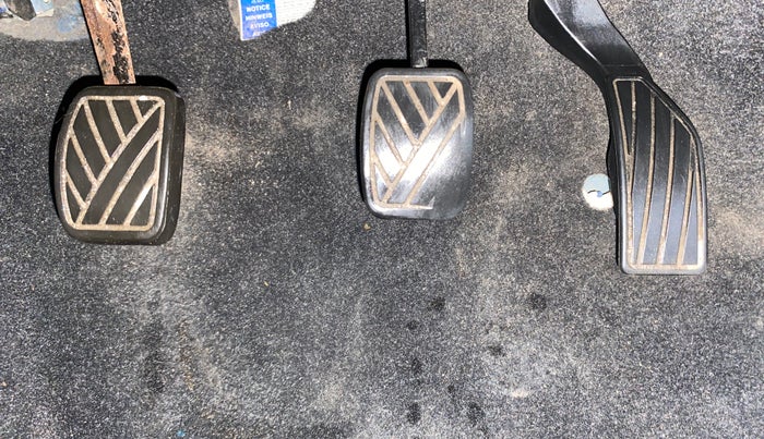 2014 Maruti Swift ZXI, Petrol, Manual, 46,071 km, Pedals