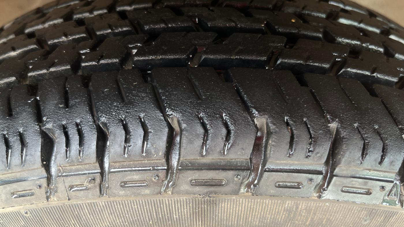2019 Maruti Alto K10 VXI (O) AMT, Petrol, Automatic, 52,548 km, Right Front Tyre Tread