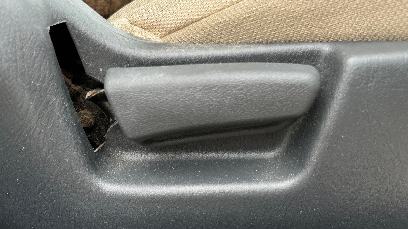 2019 Maruti Alto K10 VXI (O) AMT, Petrol, Automatic, 52,548 km, Driver Side Adjustment Panel