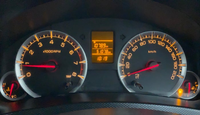 2015 Maruti Swift VXI, Petrol, Manual, 51,182 km, Odometer Image