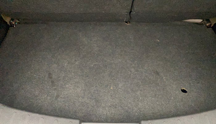 2016 Maruti Wagon R 1.0 VXI  ABS-AIRBAG, Petrol, Manual, 16,869 km, Boot Inside