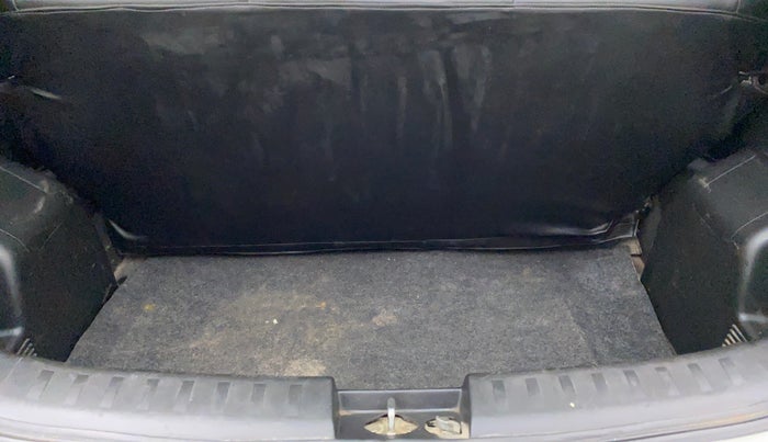 2013 Maruti Swift VDI, Diesel, Manual, 45,677 km, Boot Inside