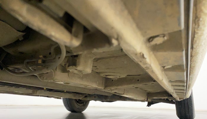 2013 Maruti Swift VDI, Diesel, Manual, 45,677 km, Right Side Underbody