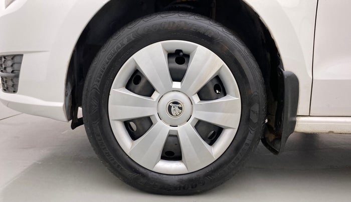 2020 Skoda Rapid ACTIVE 1.0 TSI, Petrol, Manual, 66,236 km, Left Front Wheel
