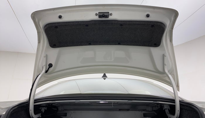 2020 Skoda Rapid ACTIVE 1.0 TSI, Petrol, Manual, 66,236 km, Boot Door Open