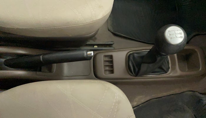 2013 Maruti Zen Estilo VXI, Petrol, Manual, 13,642 km, Gear Lever