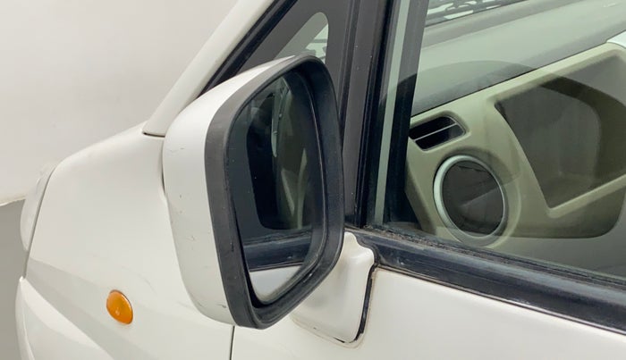 2013 Maruti Zen Estilo VXI, Petrol, Manual, 13,642 km, Left rear-view mirror - Mirror motor not working