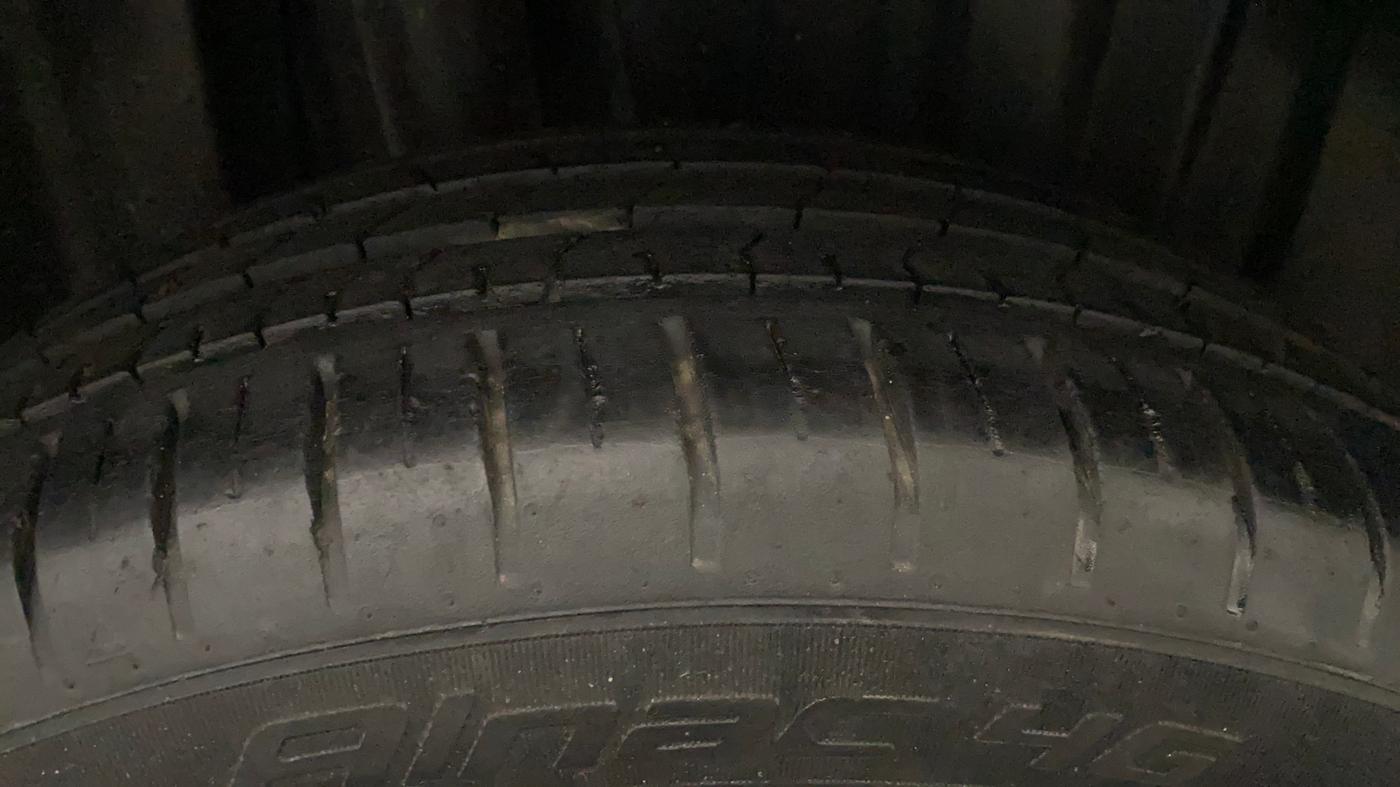 2023 Maruti Baleno ZETA PETROL 1.2, Petrol, Manual, 31,326 km, Right Rear Tyre Tread