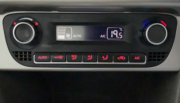 2015 Volkswagen Vento HIGHLINE PETROL AT, Petrol, Automatic, 71,330 km, Automatic Climate Control