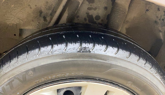 2016 Honda Jazz 1.2L I-VTEC SV, Petrol, Manual, 47,771 km, Left Rear Tyre Tread