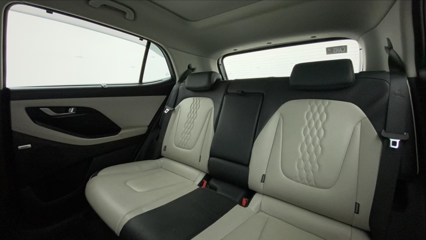 2021 Hyundai Creta SX (O) AT 1.5 DIESEL, Diesel, Automatic, 66,997 km, Right Side Rear Door Cabin