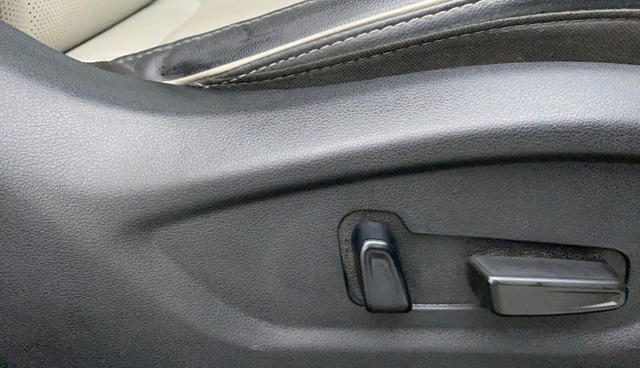 2021 Hyundai Creta SX (O) AT 1.5 DIESEL, Diesel, Automatic, 66,997 km, Driver Side Adjustment Panel