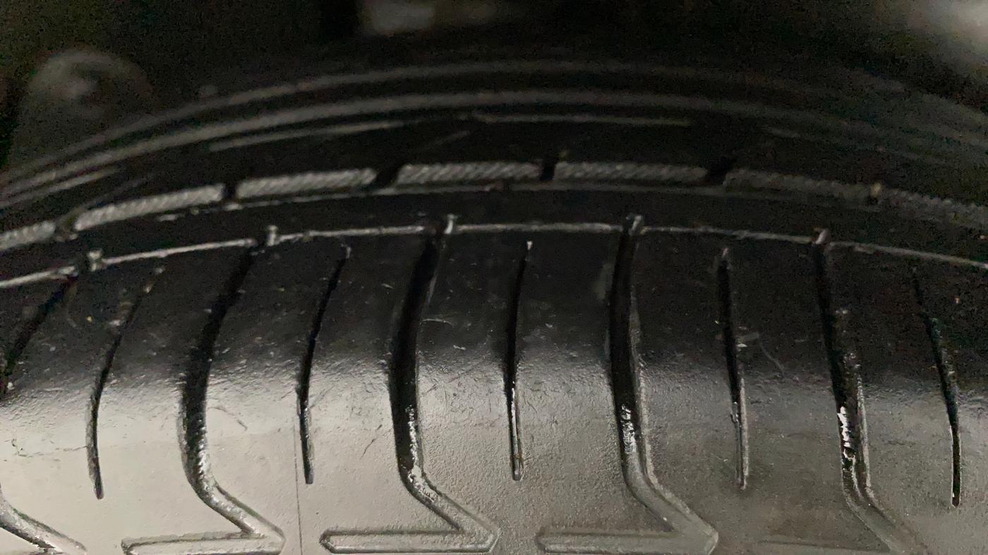 2021 Hyundai Creta SX (O) AT 1.5 DIESEL, Diesel, Automatic, 66,997 km, Right Rear Tyre Tread