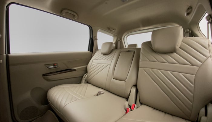 2019 Maruti Ertiga ZXI SMART HYBRID AT, Petrol, Automatic, 39,634 km, Reclining Back Row Seats
