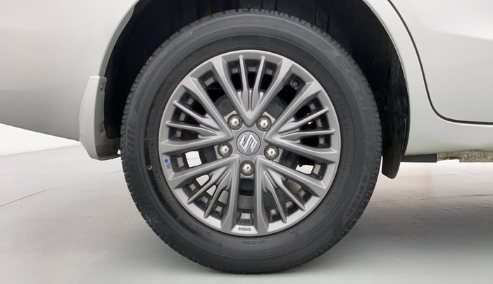 2019 Maruti Ertiga ZXI SMART HYBRID AT, Petrol, Automatic, 39,634 km, Right Rear Wheel