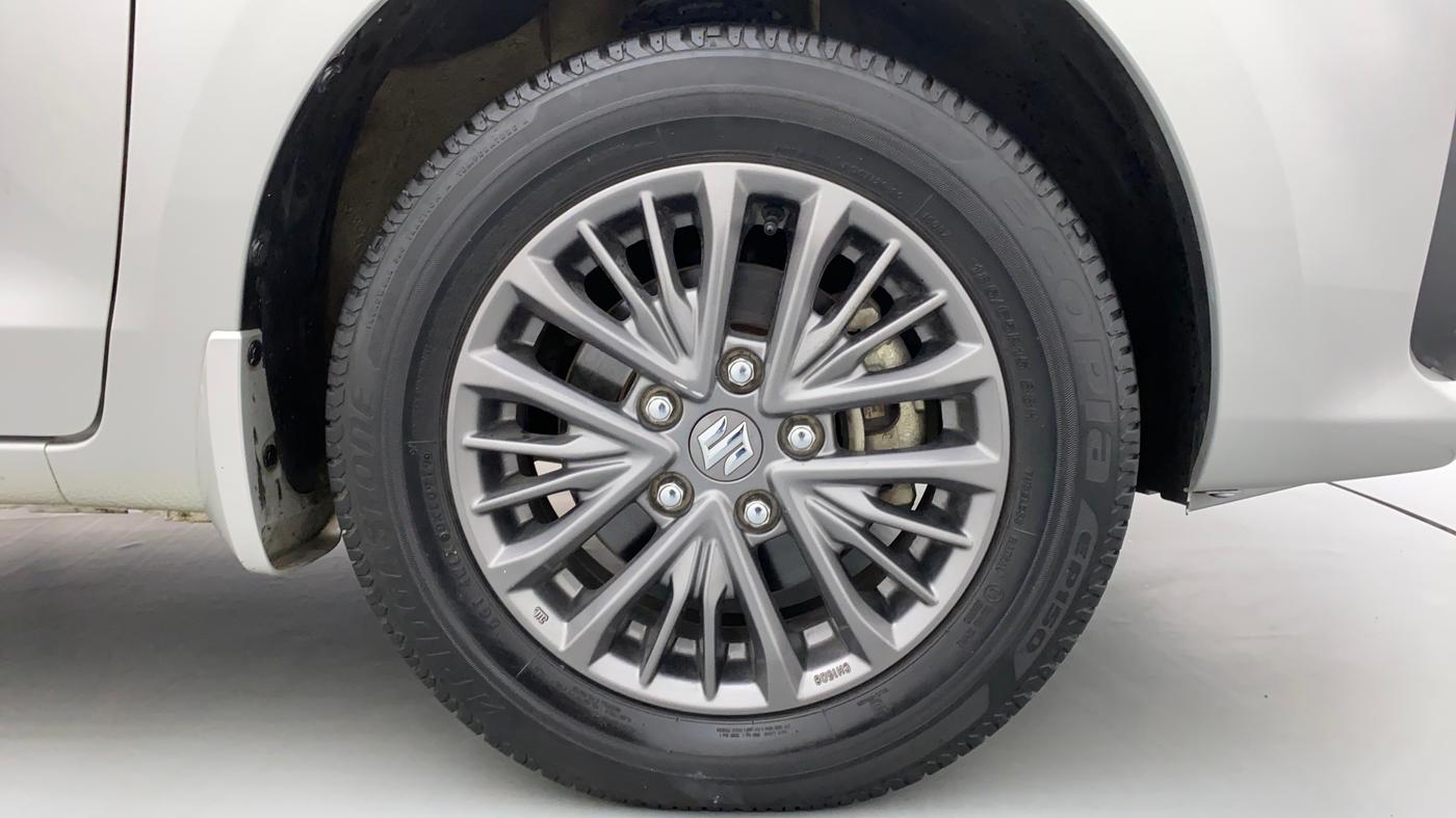 2019 Maruti Ertiga ZXI SMART HYBRID AT, Petrol, Automatic, 39,634 km, Right Front Wheel