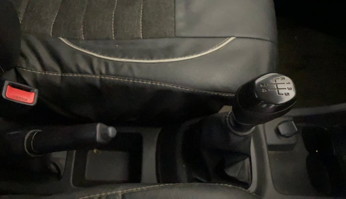 2019 Renault Kwid RXL, Petrol, Manual, 46,915 km, Gear Lever