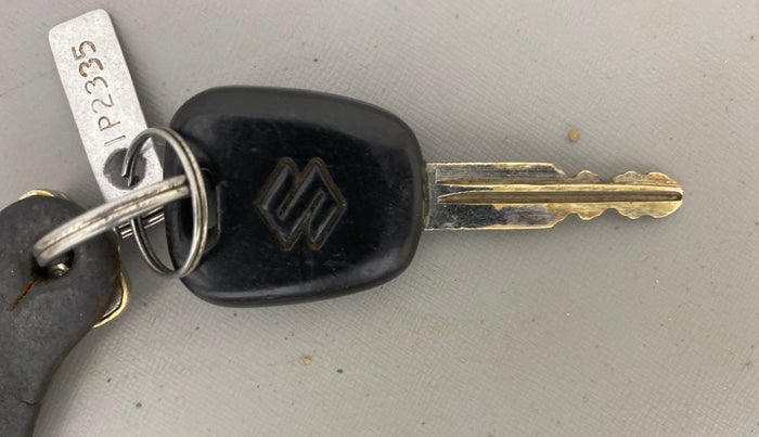 2015 Maruti Alto K10 VXI, Petrol, Manual, 1,27,598 km, Key Close Up