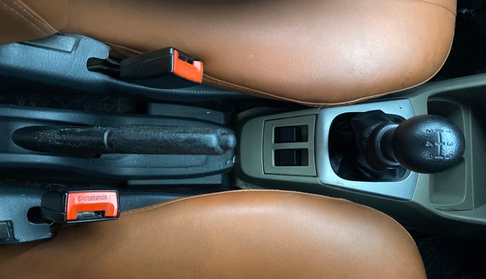 2015 Maruti Alto K10 VXI, Petrol, Manual, 1,27,598 km, Gear Lever