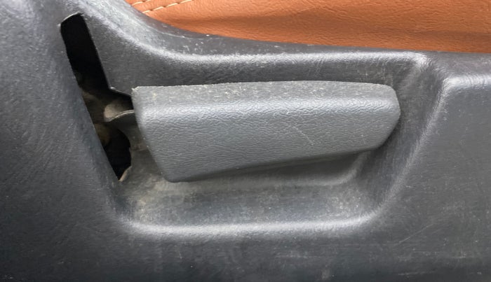 2015 Maruti Alto K10 VXI, Petrol, Manual, 1,27,598 km, Driver Side Adjustment Panel