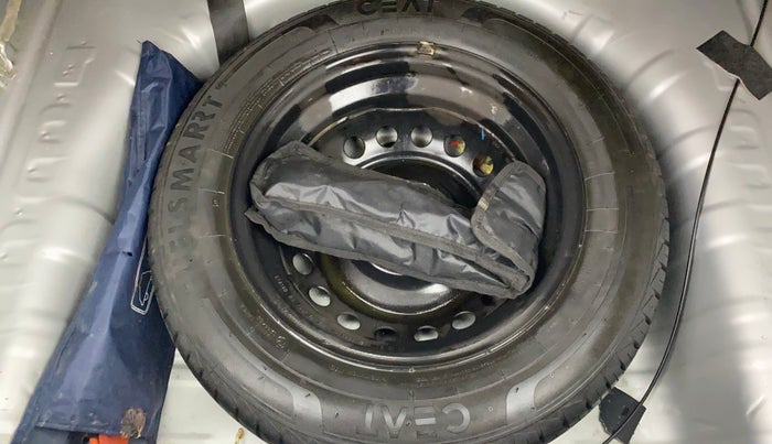 2021 Renault Kwid RXL, Petrol, Manual, 35,342 km, Spare Tyre