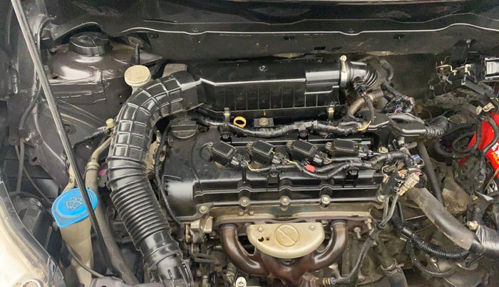 2018 Maruti Ertiga VXI SHVS, CNG, Manual, 94,349 km, Engine View - Right