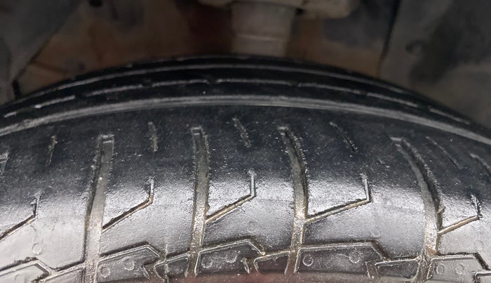 2019 Maruti S Cross DELTA SHVS, Diesel, Manual, 33,746 km, Left Front Tyre Tread