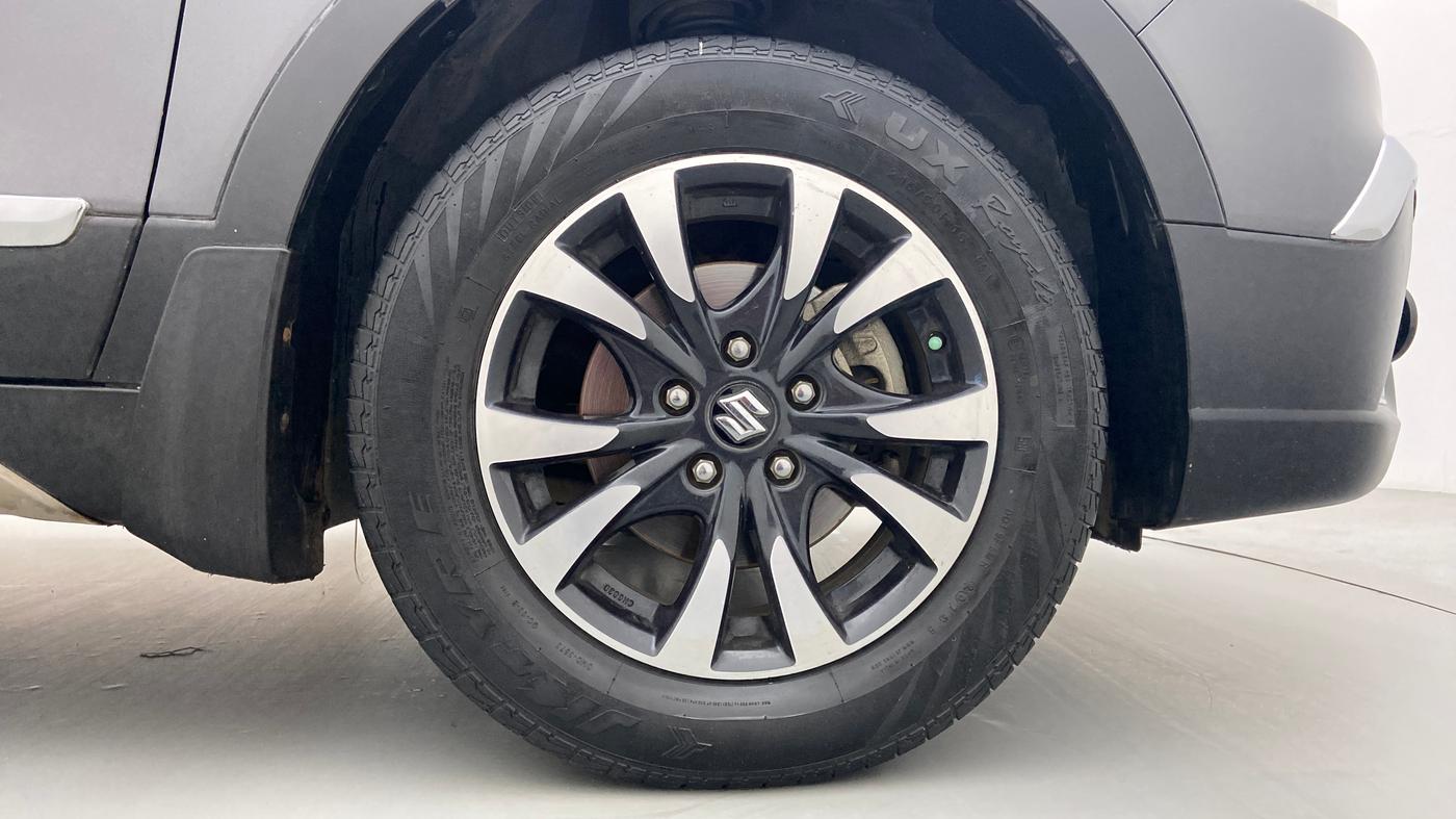 2019 Maruti S Cross DELTA SHVS, Diesel, Manual, 33,746 km, Right Front Wheel