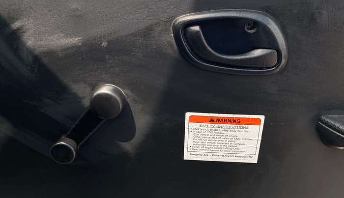 2023 Maruti Eeco 5 STR AC CNG, CNG, Manual, 29,551 km, Driver Side Door Panels Control