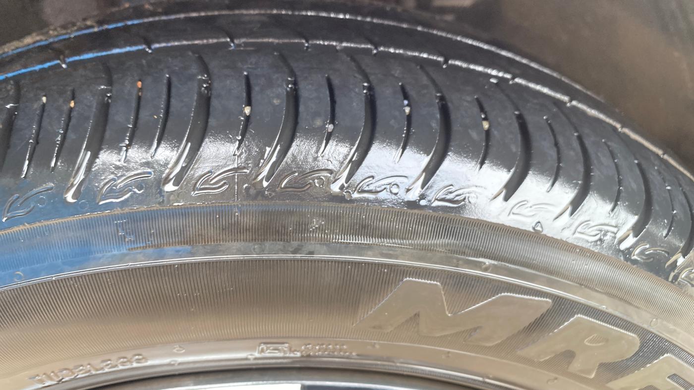 2025 Tata TIGOR XZ Plus CNG MT LUX, CNG, Manual, 18,746 km, Right Front Tyre Tread