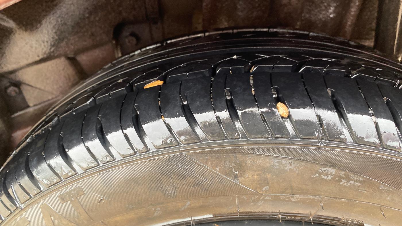 2025 Tata TIGOR XZ Plus CNG MT LUX, CNG, Manual, 18,746 km, Left Rear Tyre Tread