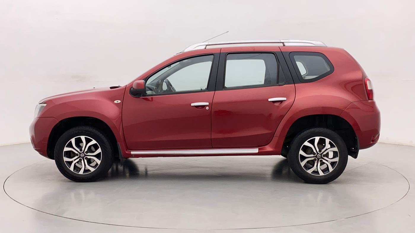 2014 Nissan Terrano XV D THP PREMIUM 110 PS, Diesel, Manual, 1,08,497 km, Left Side