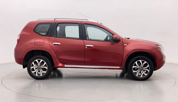 2014 Nissan Terrano XV D THP PREMIUM 110 PS, Diesel, Manual, 1,08,497 km, Right Side View