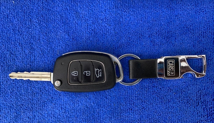 2016 Hyundai Elite i20 SPORTZ 1.2, Petrol, Manual, 95,945 km, Key Close Up