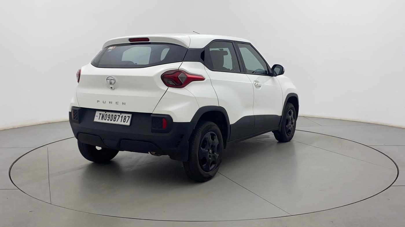 2022 Tata PUNCH ACCOMPLISHED AMT, Petrol, Automatic, 25,610 km, Right Back Diagonal