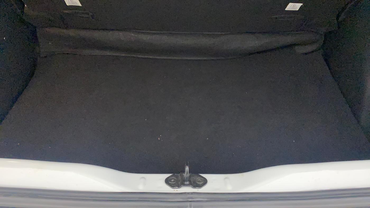 2022 Tata PUNCH ACCOMPLISHED AMT, Petrol, Automatic, 25,610 km, Boot Inside