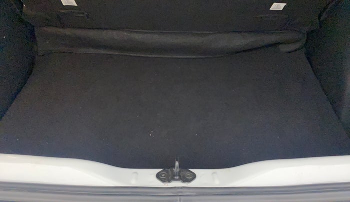 2022 Tata PUNCH ACCOMPLISHED AMT, Petrol, Automatic, 25,610 km, Boot Inside