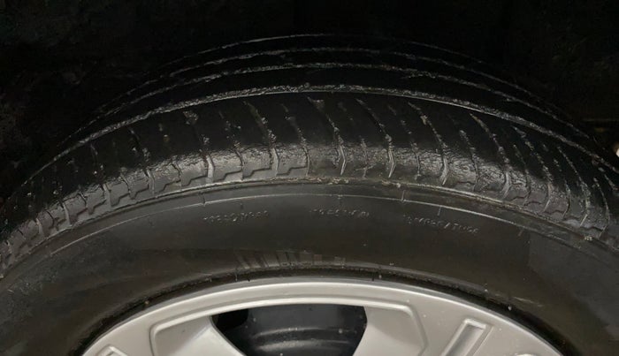 2020 Nissan MAGNITE XL TURBO, Petrol, Manual, 61,420 km, Left Rear Tyre Tread