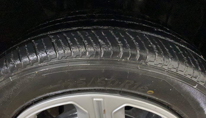 2020 Nissan MAGNITE XL TURBO, Petrol, Manual, 61,420 km, Right Front Tyre Tread