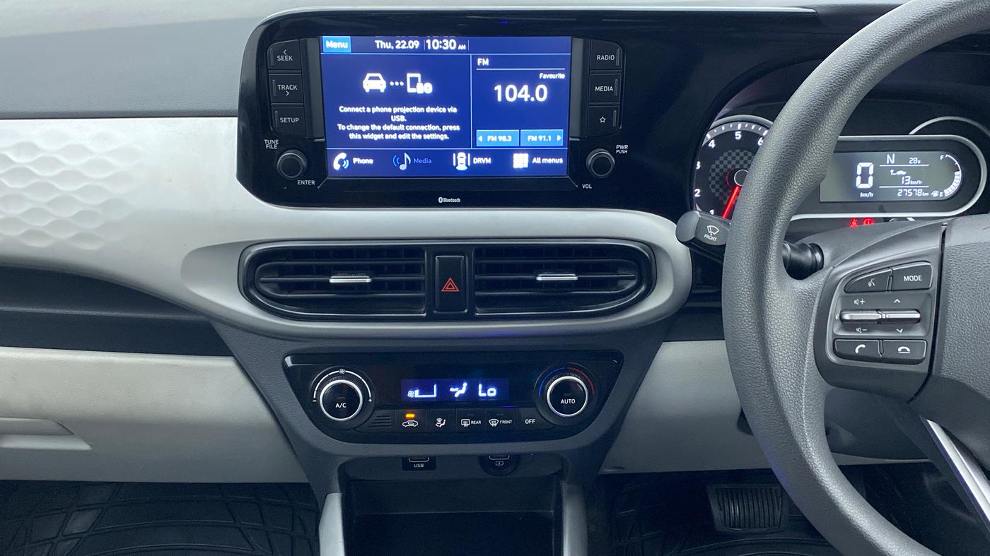 2020 Hyundai GRAND I10 NIOS SPORTZ 1.2 AT, Petrol, Automatic, 27,645 km, Air Conditioner