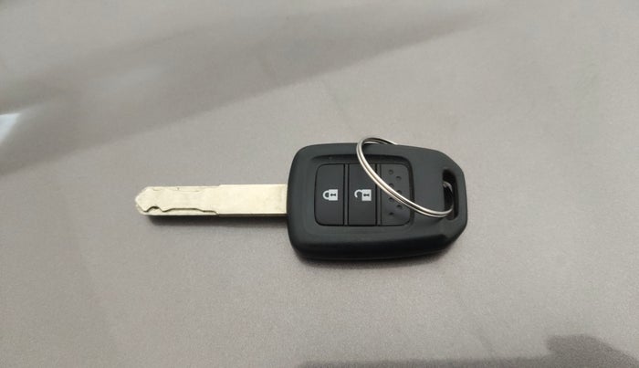 2015 Honda City 1.5L I-VTEC SV, Petrol, Manual, 57,106 km, Key Close Up