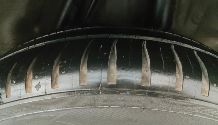 2015 Honda City 1.5L I-VTEC SV, Petrol, Manual, 57,106 km, Left Rear Tyre Tread