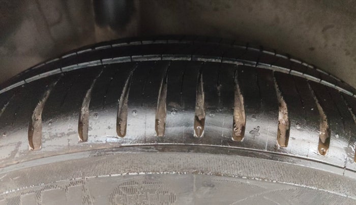 2015 Honda City 1.5L I-VTEC SV, Petrol, Manual, 57,106 km, Right Rear Tyre Tread