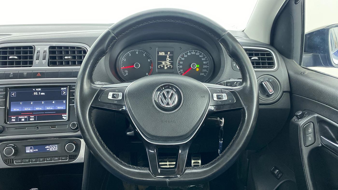 2019 Volkswagen Vento 1.2 TSI HIGHLINE PLUS AT, Petrol, Automatic, 48,179 km, Steering Wheel Close Up